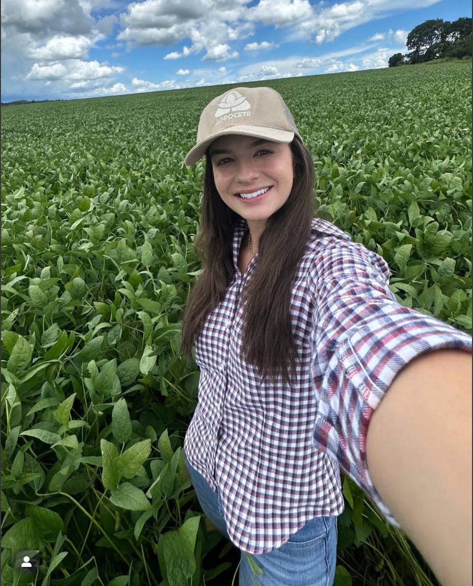 <em><strong>Laura M.</strong></em>